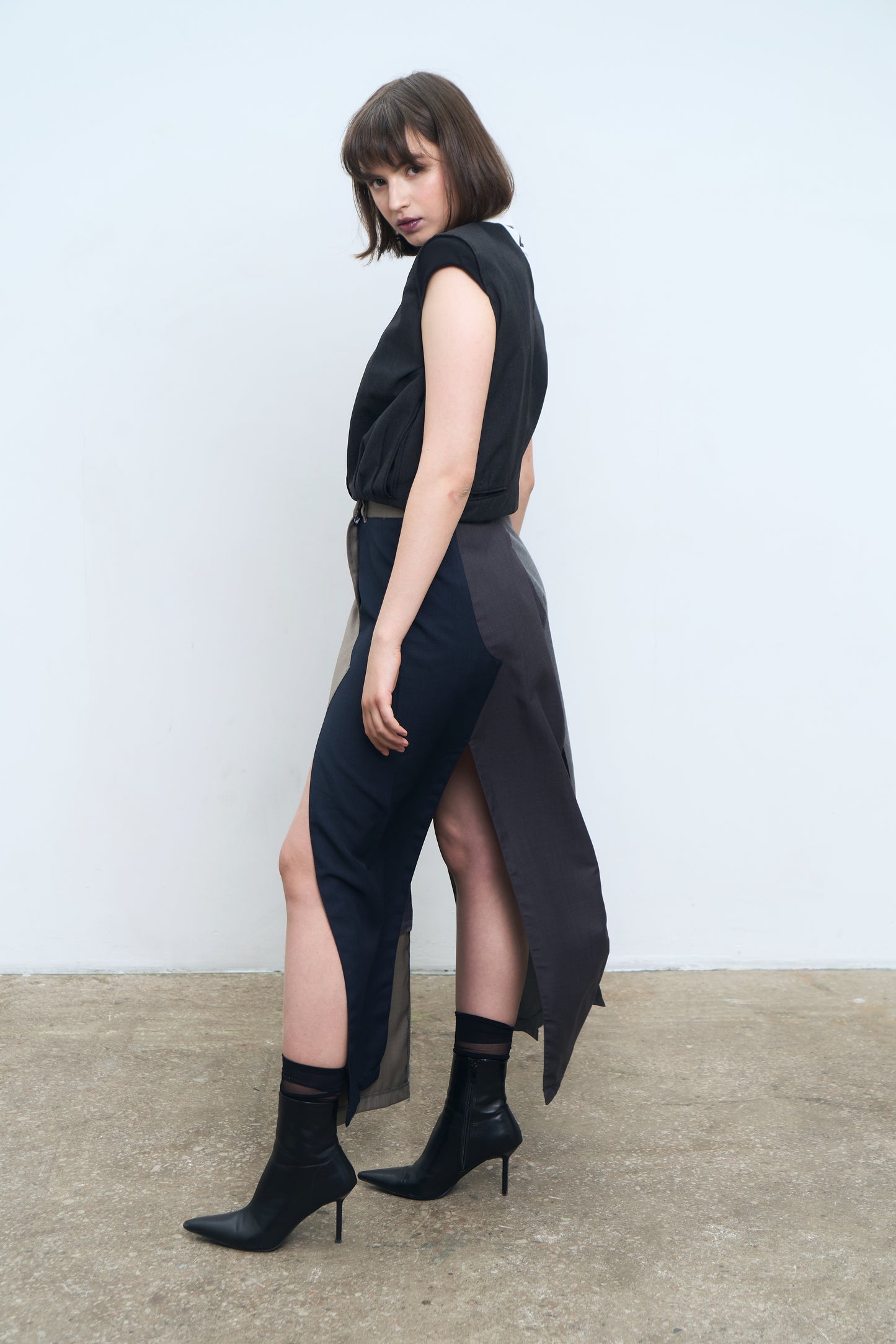 Skirt Five legs